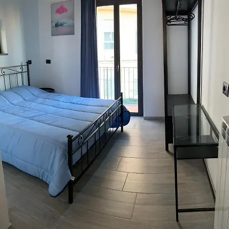 Antica 2* Katánie